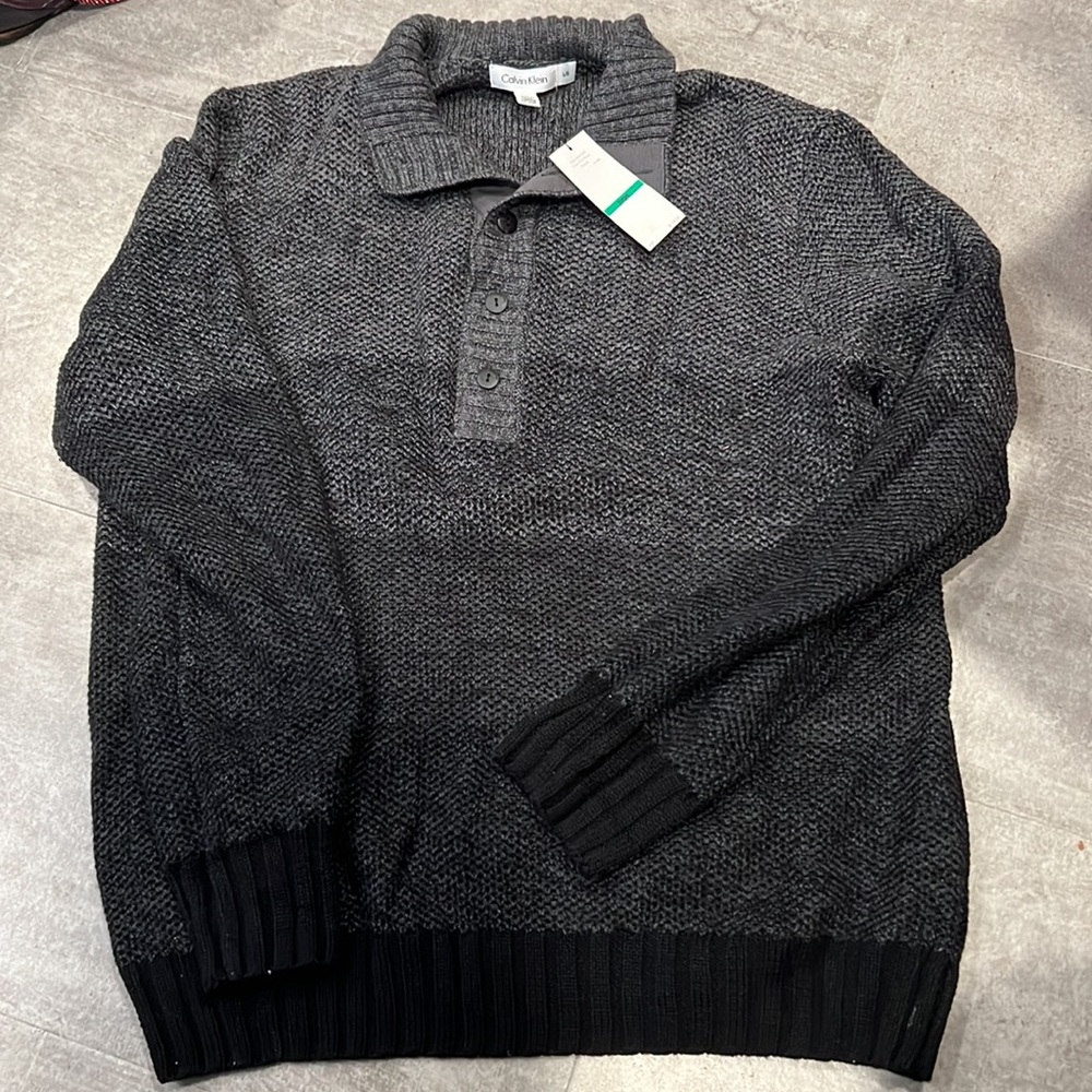 NWT Calvin Klein Mens Blended Gray Black 1/4 Button Knitted Sweater L
